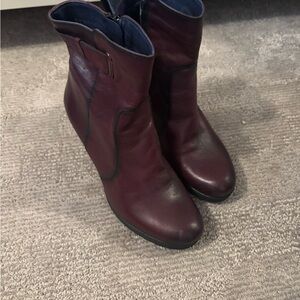 Women's DORKING  Burgundy, soft leather Ankle Boots